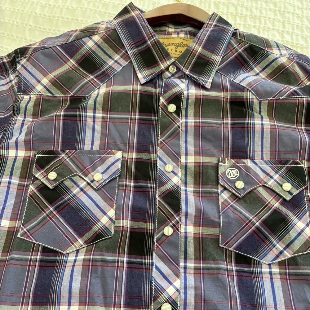 Wrangler Retro Men's Multicolor Plaid Button Down Shirt